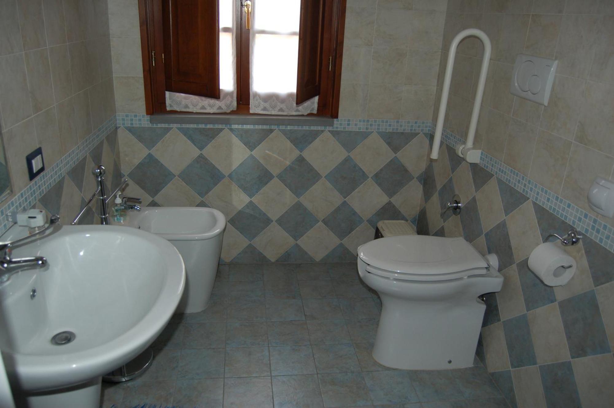 Agriturismo "Le Rondinelle" Valiano Chambre photo